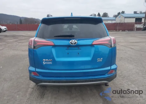 2018 Toyota Rav4 Xle из США, поврежденный, VIN 2T3RFREV6JW804556